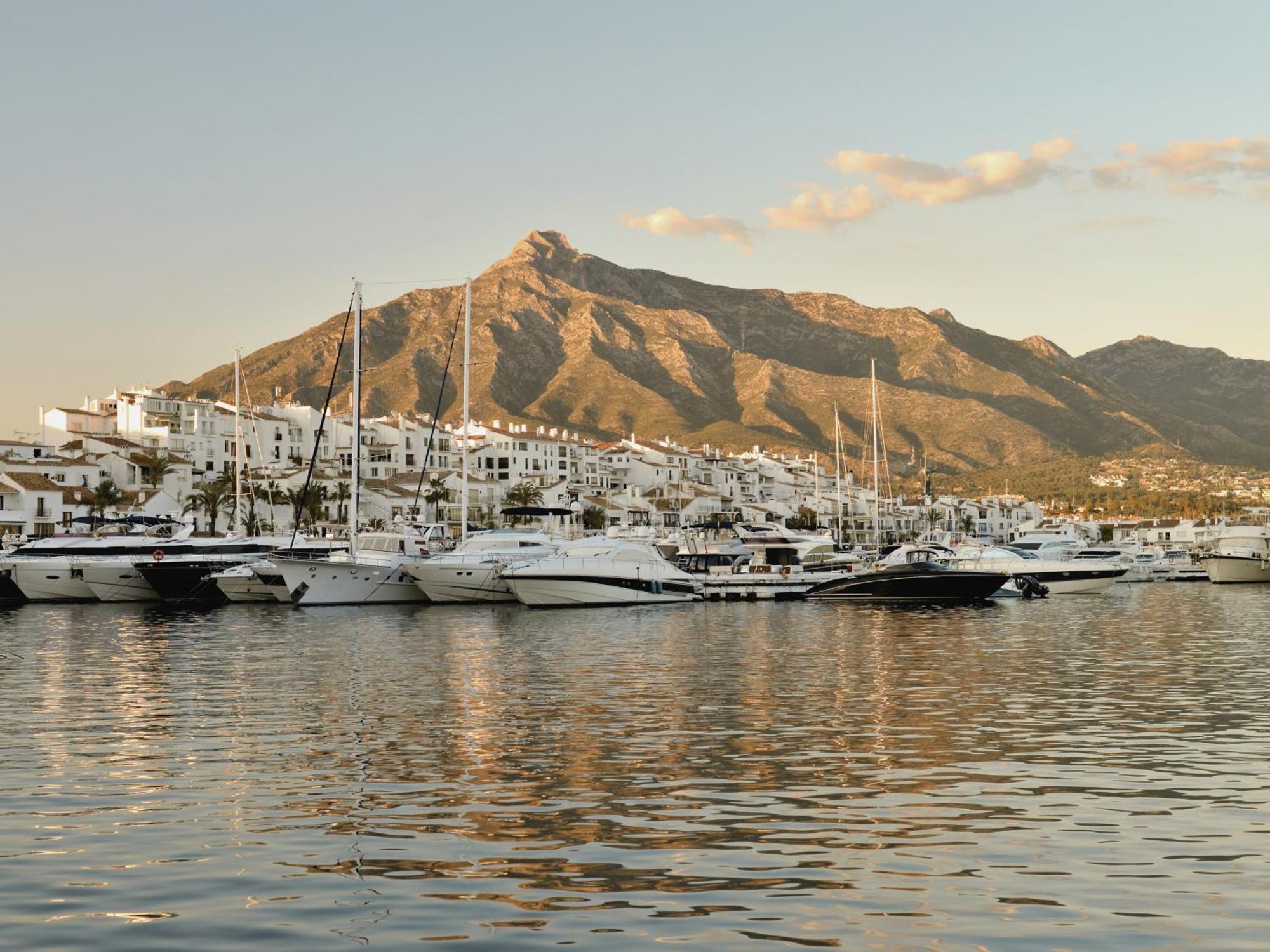 Vacation Marbella I Stylish 5Bdr Penthouse, Sea And Marina View Lejlighed Eksteriør billede
