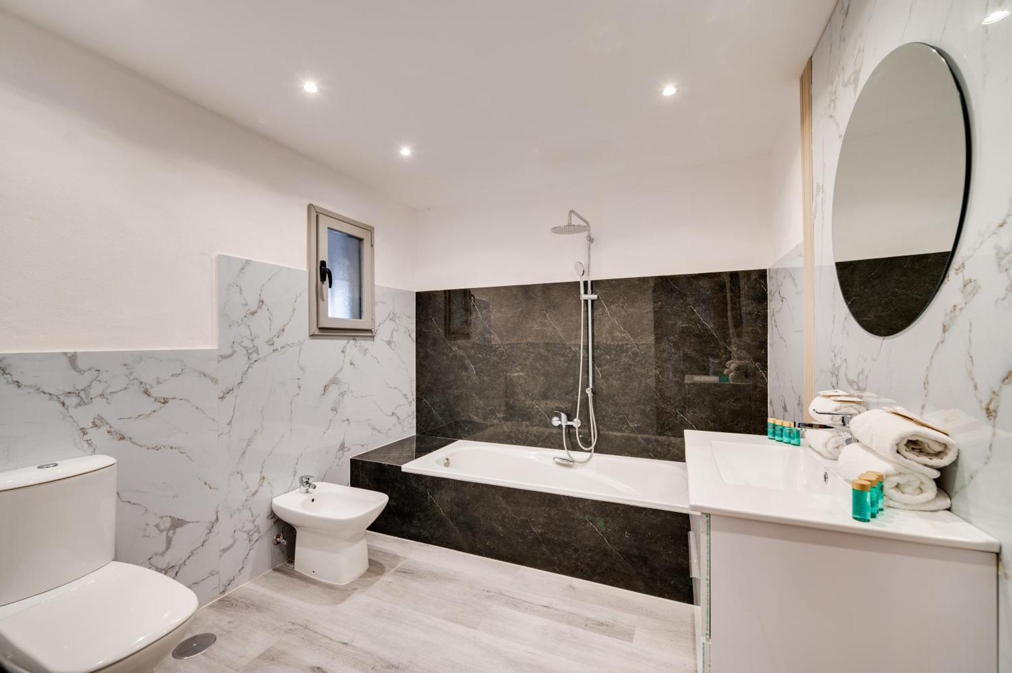 Vacation Marbella I Stylish 5Bdr Penthouse, Sea And Marina View Lejlighed Eksteriør billede